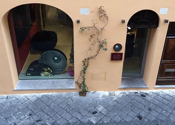 Bdb Margutta Konukevi 4*
