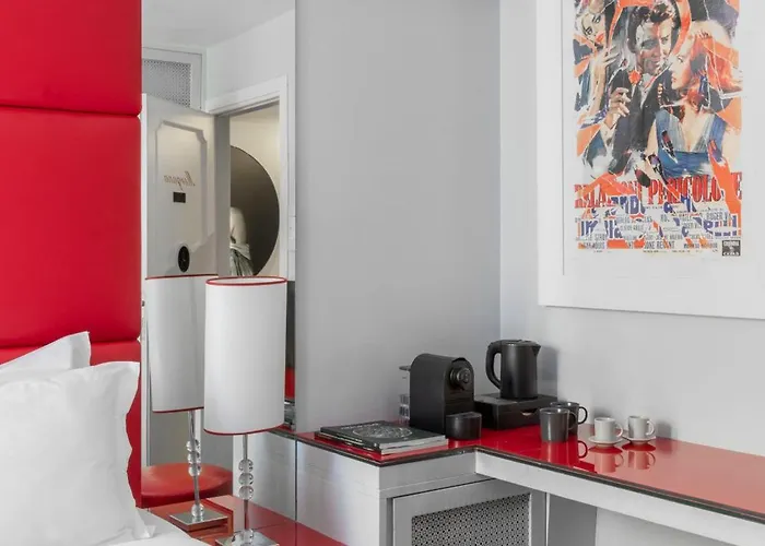 Casa de hóspedes Bdb Margutta 4*