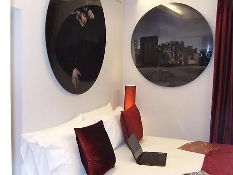 Bdb Margutta Konukevi 4*